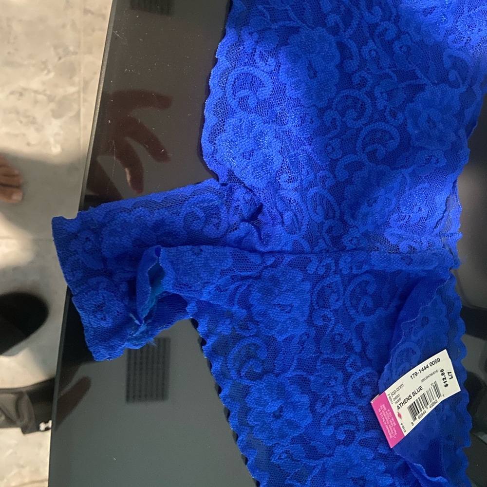 Cheeky panties size Large NWT from Ambrielle.  This is for 2 pairs